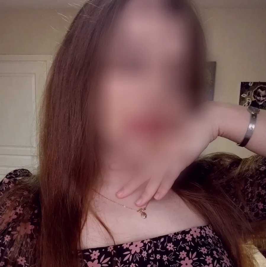 Maja, 24
