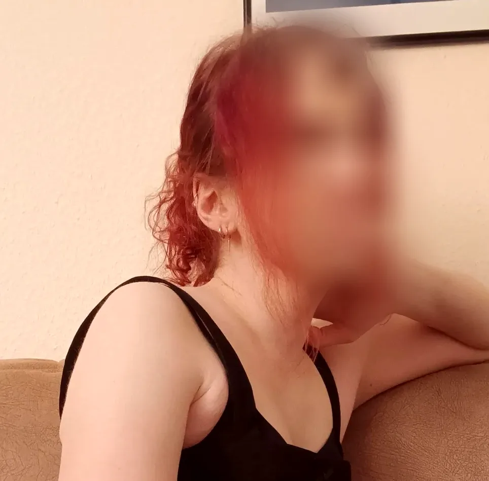 Romy, 37
