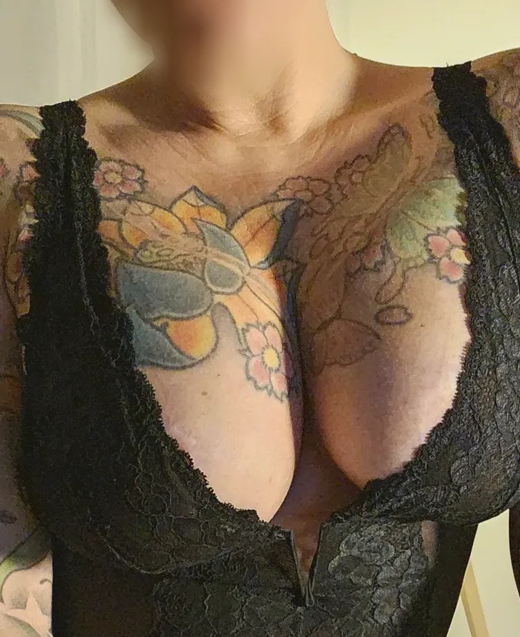 Ronja, 23